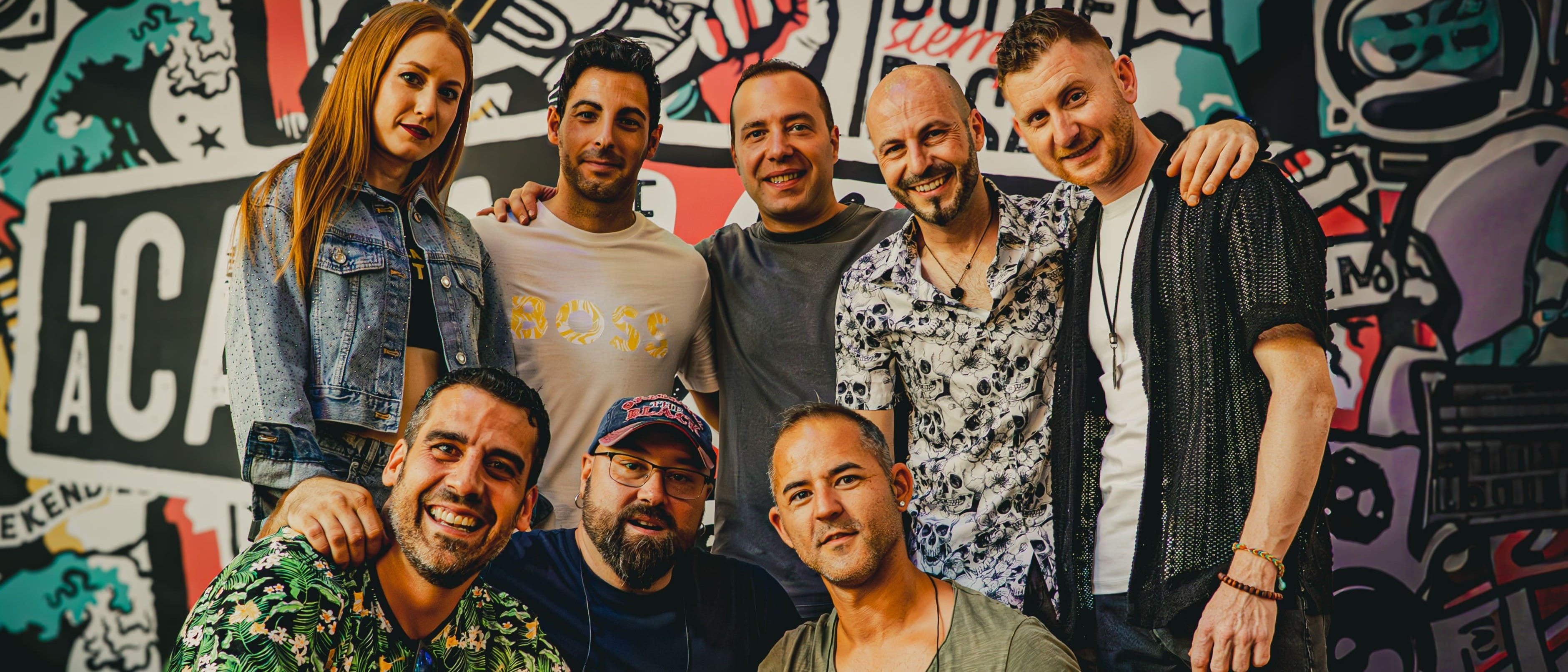 MISTELAS BAND: LO MEJOR DEL POP DOSMILERO + ICON POP